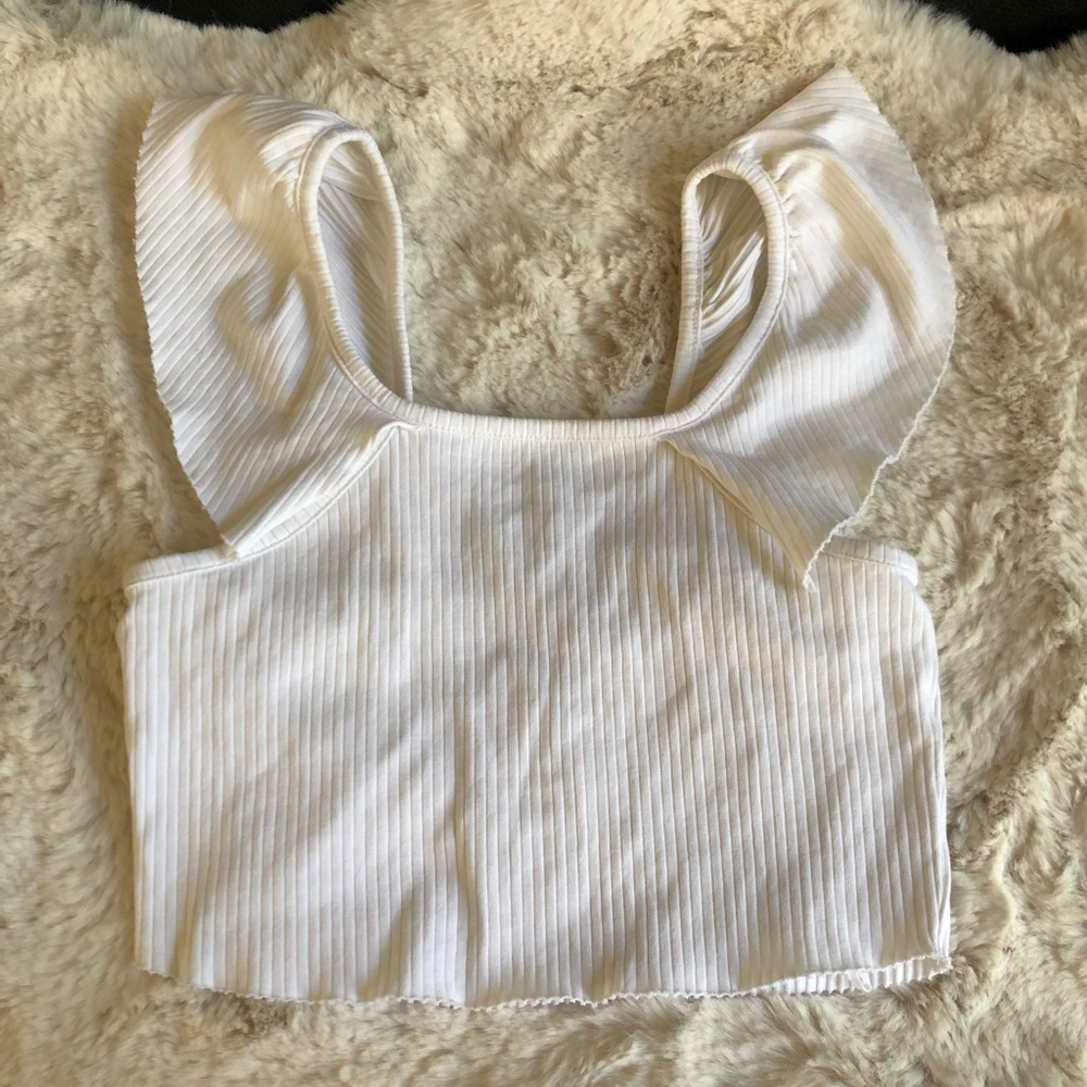 zara white crop top tank with flutter sleeves